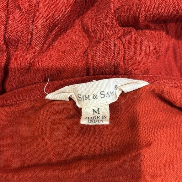 Sim & Sam Chic Red Dress with White Pattern - Picture 5 of 5